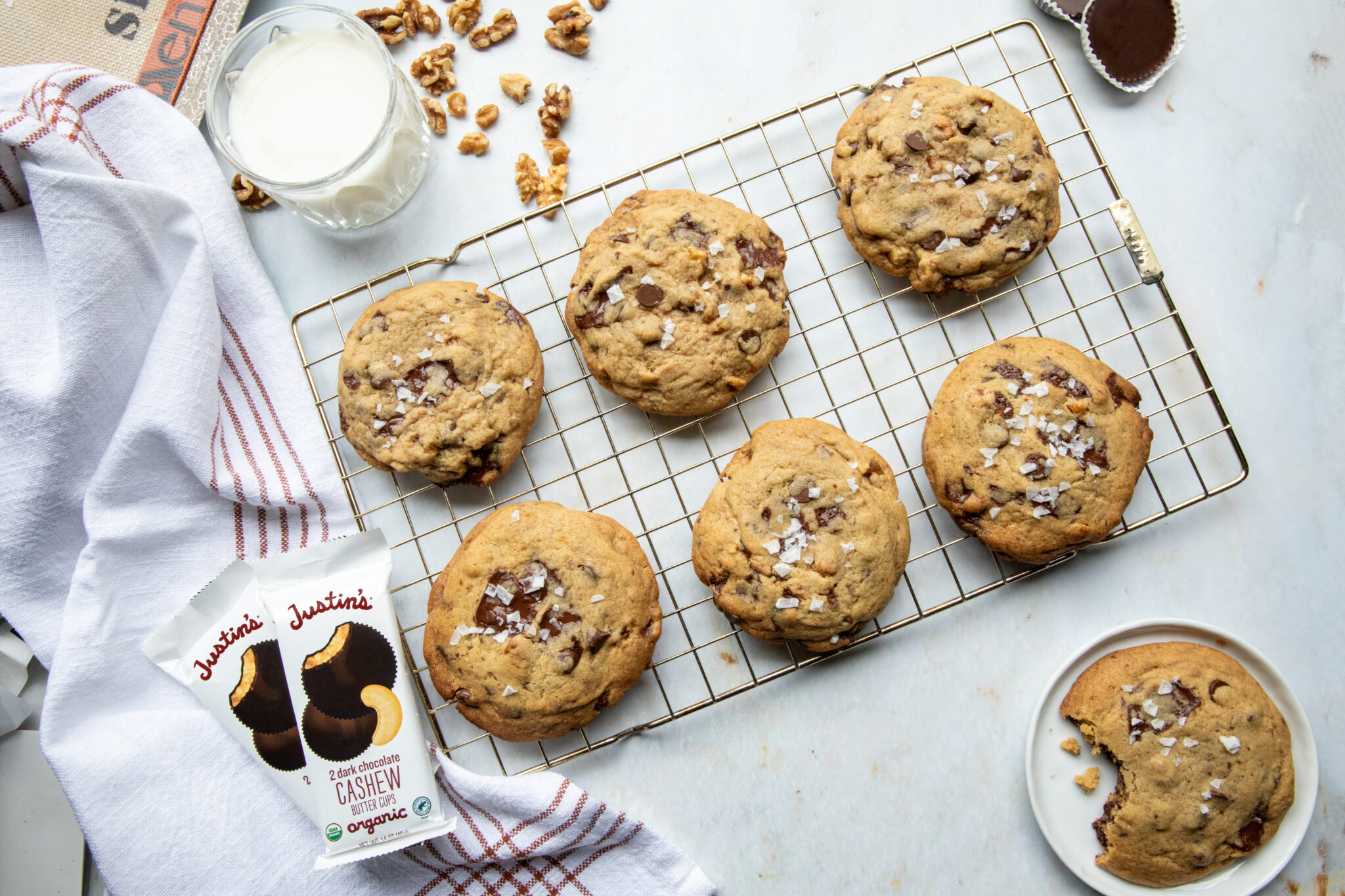 Dark Chocolate Cashew Butter Cups JUSTIN'S® Products